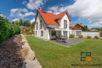 Bild (0770fb2789e9e6c766adc5255bd8da1f): Einziehen u. wohlf�hlen - junges Einfamilienhaus mit hochwertiger Ausstattung und gro�z�gigem Garten