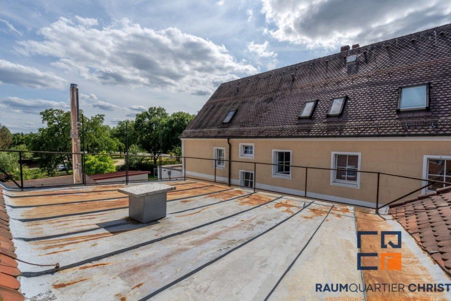Unaus gebaute Dachterrasse Wohn- / Gesch�ftshaus Kemnath