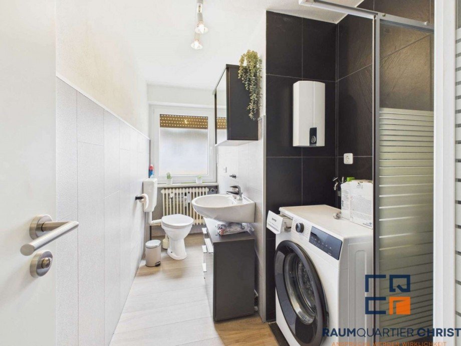 Badezimmer Souterrainwohnung Nagel