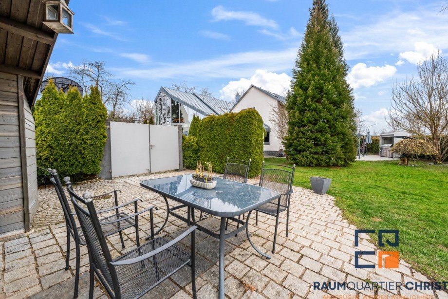 Terrasse Wohn- / Gesch�ftshaus Tirschenreuth