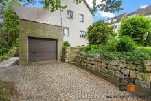 Einfahrt/Garage Kernsaniertes Einfamilienhaus mit gro�en Grundst�ck  in zentraler Lage