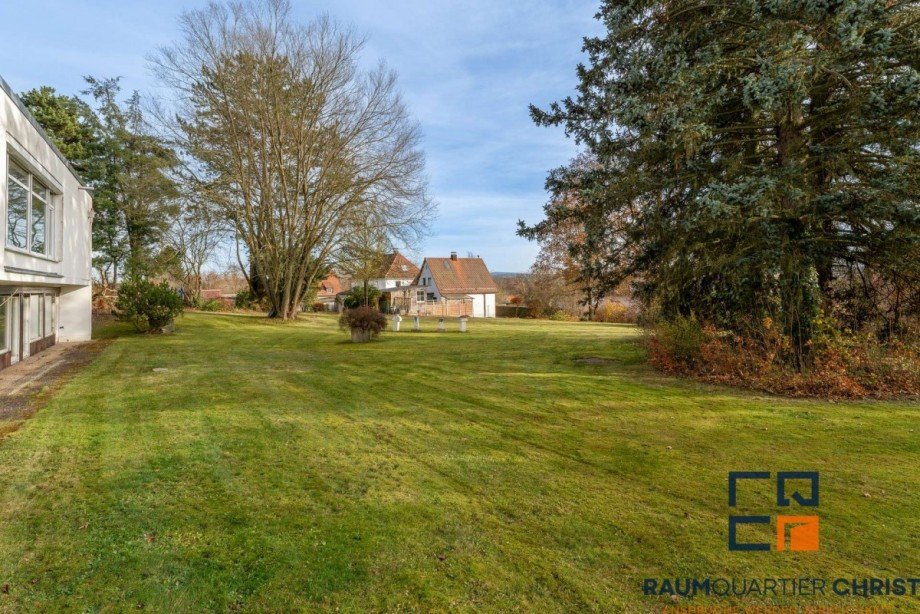 Au�enansicht Garten Villa Waldsassen