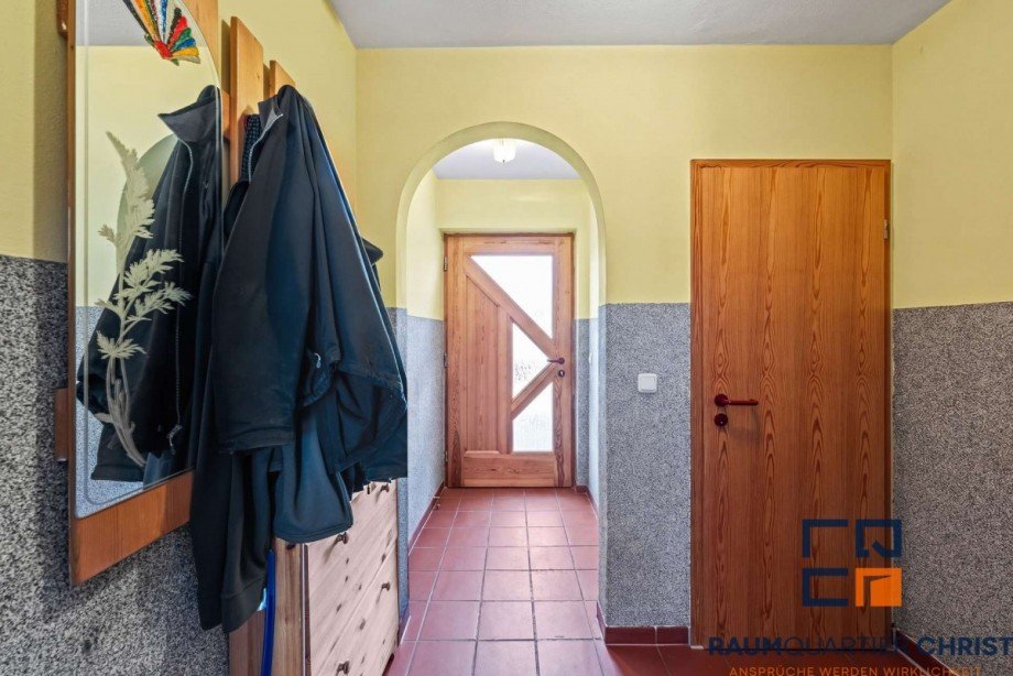 Flur Reihenmittelhaus Krummennaab