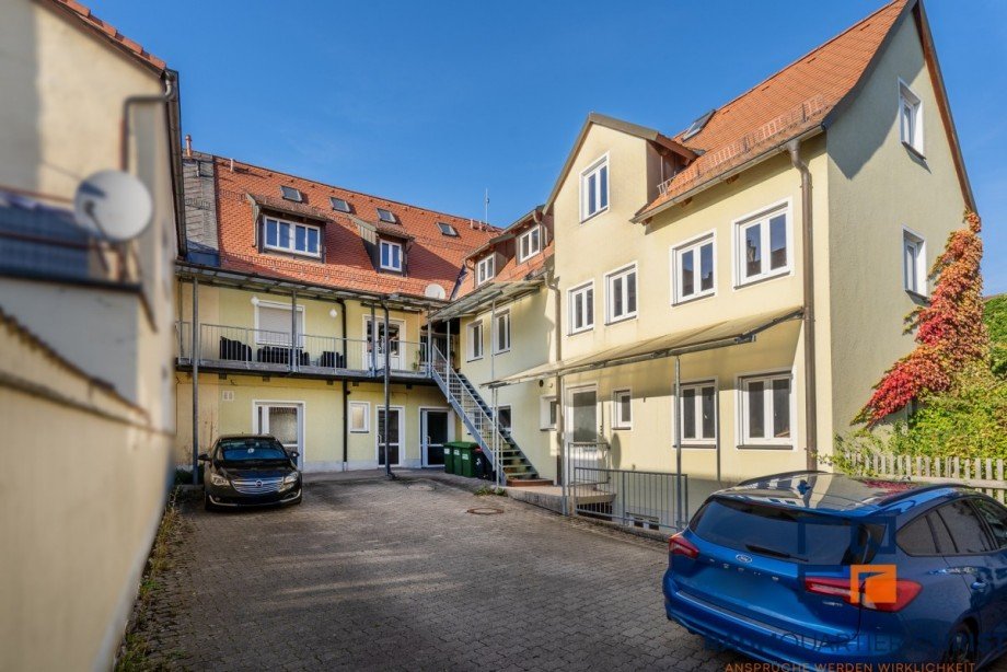 Hofansicht Mehrfamilienhaus Erbendorf