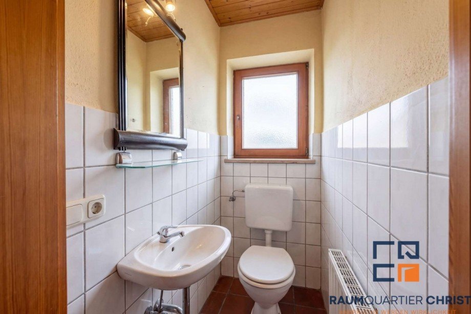 G�ste Toilette Reihenmittelhaus Krummennaab