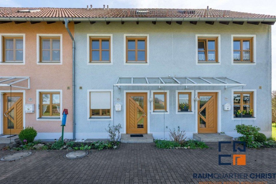 Au�enansicht Reihenmittelhaus Krummennaab