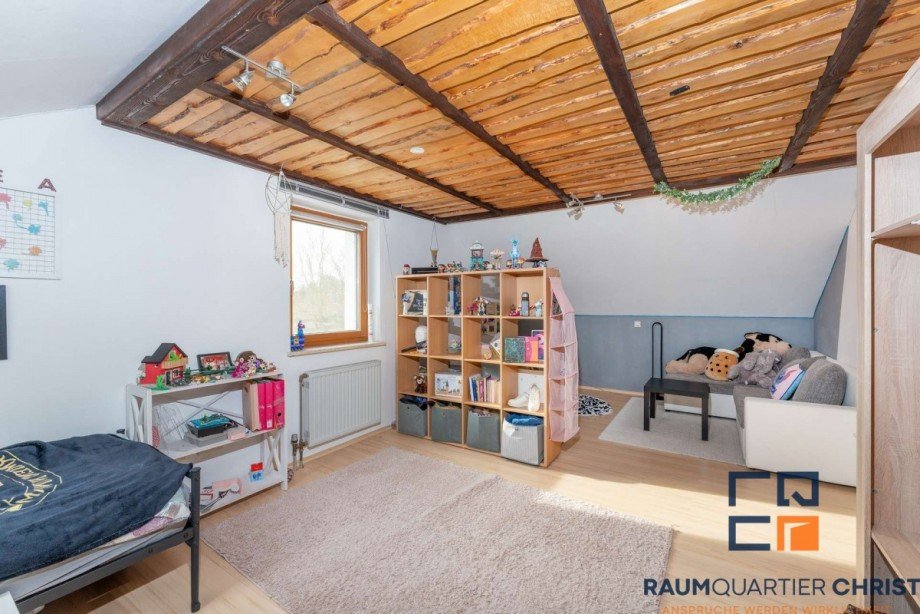 Zimmer 2 Zweifamilienhaus Krummennaab