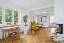 Wohnzimmer Kernsaniertes Einfamilienhaus mit gro�en Grundst�ck  in zentraler Lage