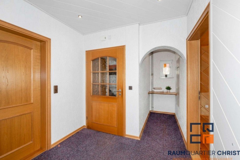 Flur Zweifamilienhaus Pullenreuth