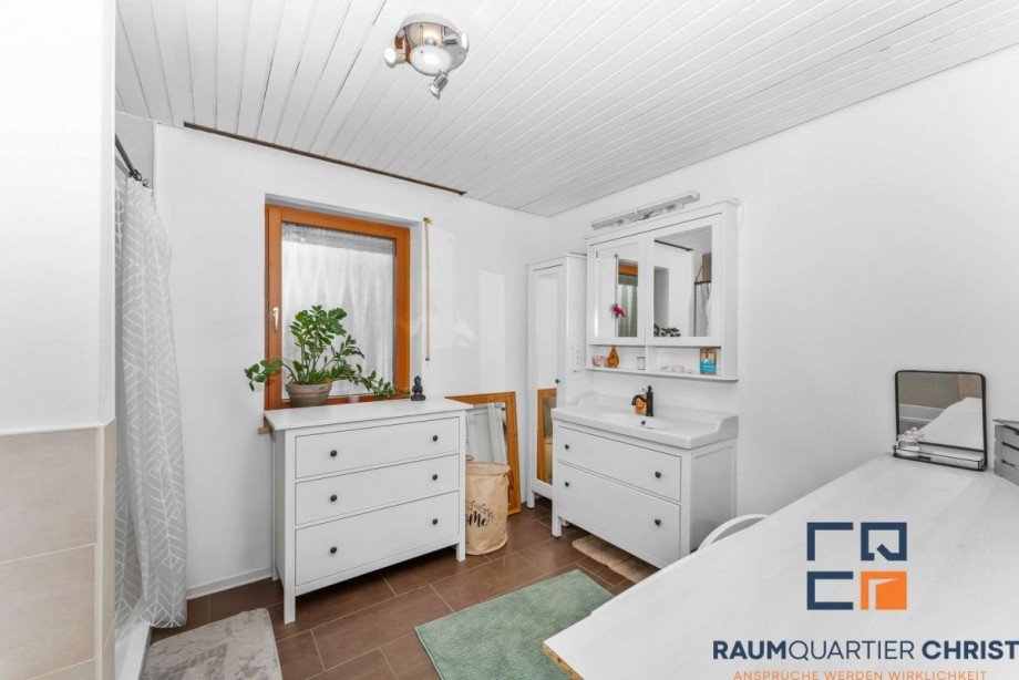 Badezimmer Zweifamilienhaus Krummennaab