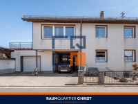 Hauptbild Mehrfamilienhaus mit 3 Wohneinheiten, Ausbaureserve und Entwicklungspotenzial in Wiesau