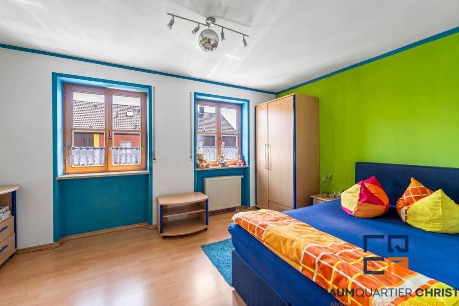 Schlafzimmer Reihenmittelhaus Krummennaab