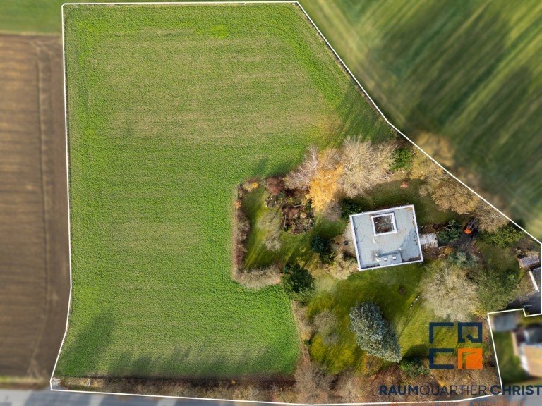 Luftaufnahme gesamtes Grundst�ck Waldsassen Einfamilienhaus Einfamilienhaus mit gro�en Grundst�ck und traumhaftem Ausblick