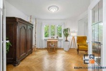 Wohnzimmer Kernsaniertes Einfamilienhaus mit gro�en Grundst�ck  in zentraler Lage