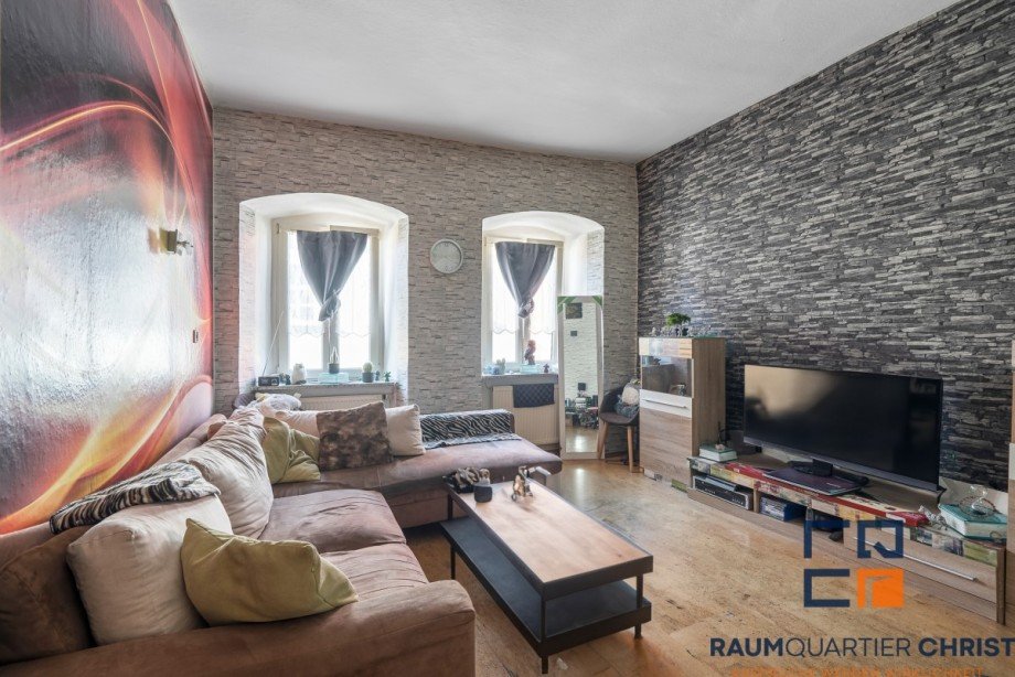 Wohnzimmer Wohnung 1 Mehrfamilienhaus Erbendorf