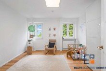 Zimmer 1 Kernsaniertes Einfamilienhaus mit gro�en Grundst�ck  in zentraler Lage