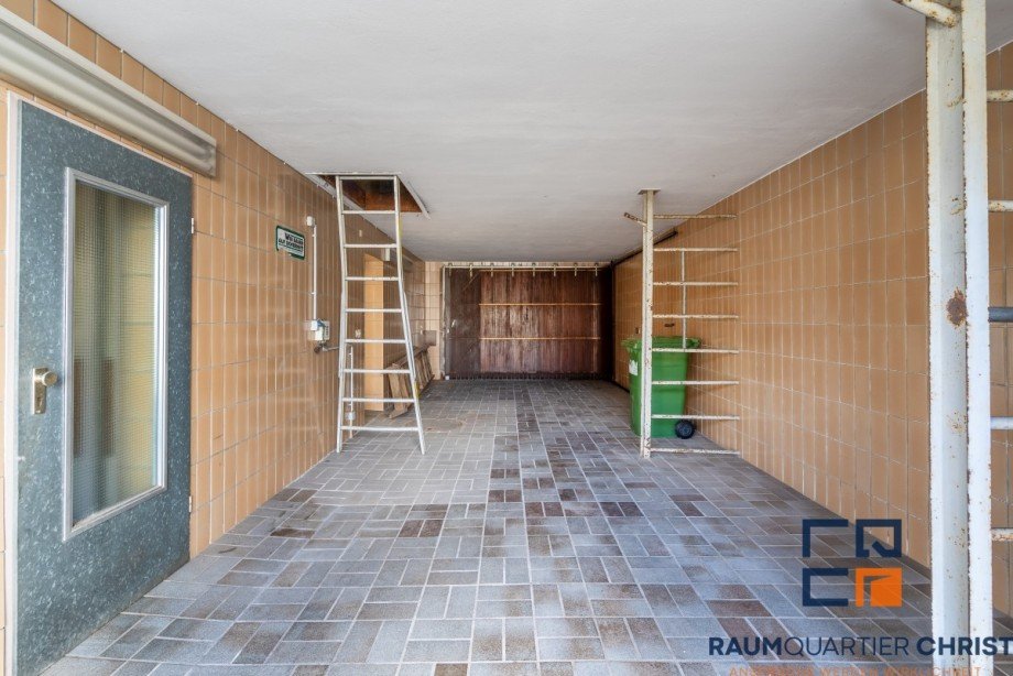 Garage/Durchfahrt Reihenmittelhaus Tirschenreuth