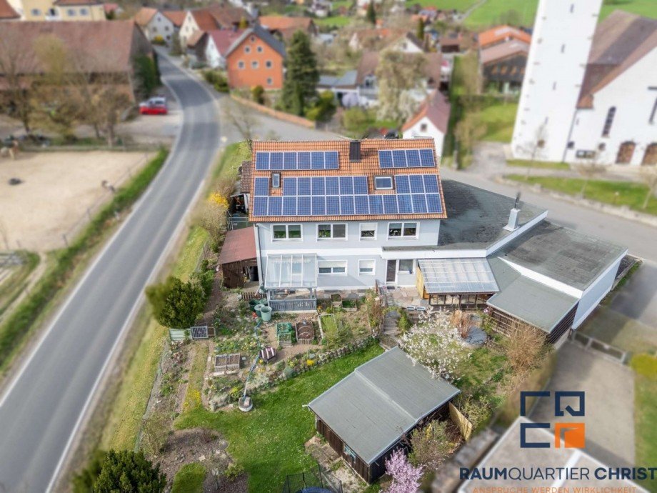 Luftaufnahme Zweifamilienhaus Krummennaab
