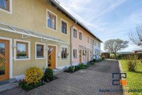 Bild (a8b99f4dbd3080d1073e3242763862ea): Gut geschnittenes Reihenendhaus mit ausgebautem Dachgeschoss und tollen Garten