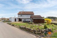 Bild (ba304b6668510696df72f77ababad344): *VERKAUFT*Modernisiertes Ein-/Zweifamilienhaus mit PV-Anlage,Werkstatt & gro�em Grundst�ck in KfW-100 Standard