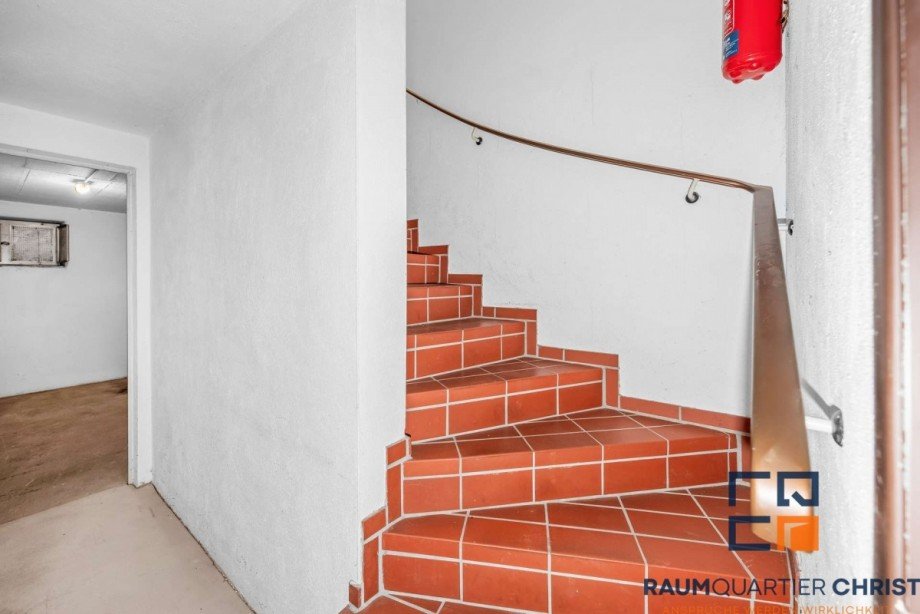 Treppenhaus Reihenendhaus Krummennaab