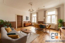 Hauptbild Kernsanierte Altbauwohnung im Renaissancehaus - 110 m�, Balkon & historischer Dielenboden