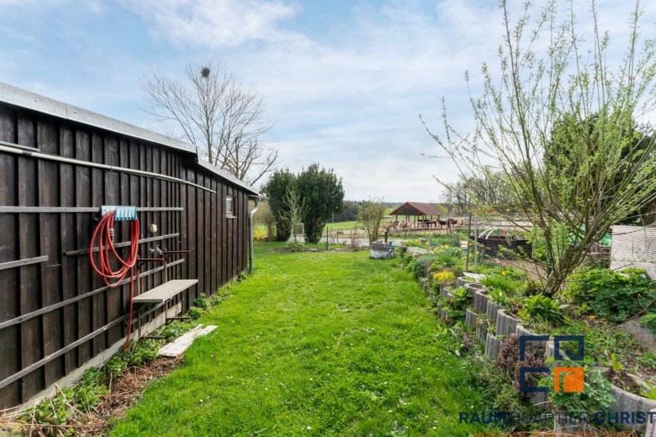 Garten Zweifamilienhaus Krummennaab