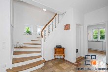 Flur Erdgeschoss Kernsaniertes Einfamilienhaus mit gro�en Grundst�ck  in zentraler Lage
