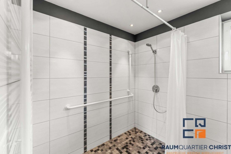 behindert gerechtes Badezimmer Haus Pl��berg