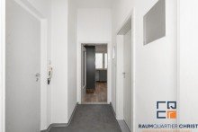 Flur *VERKAUFT*Mehrfamilienhaus in zentraler Lage mit 4 Einheiten und �ber 200 qm Wohnfl�che